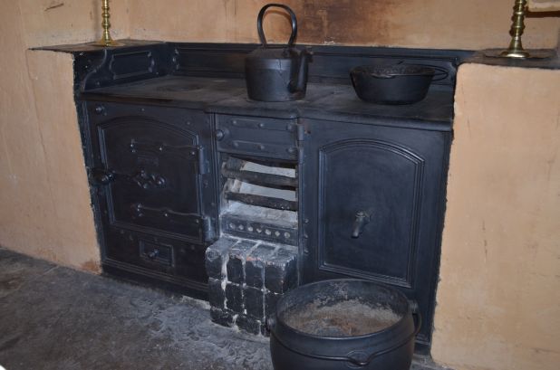 The well used range in the kitchen at Elizabeth Farm.