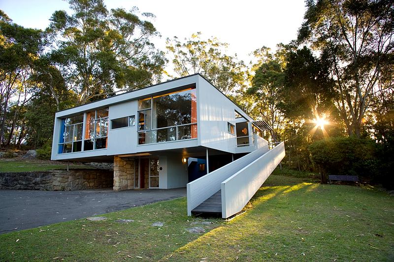 Exterior view of Rose Seidler House.