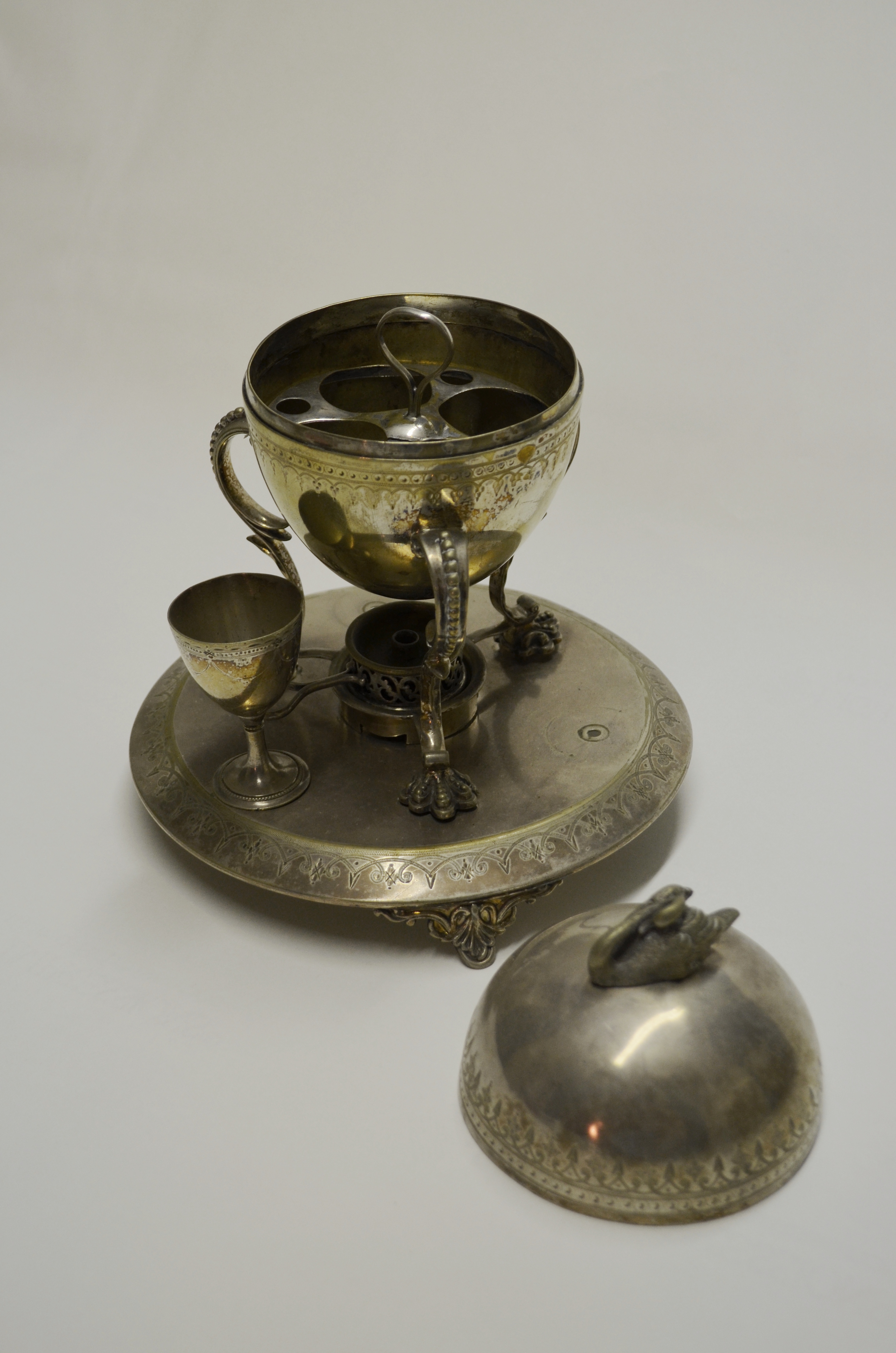 Egg warmer from Rouse Hill House & Farm showing the internal compartment. Hamilton Rouse Hill Trust Collection, Sydney Living Museums HR87/54-1:6