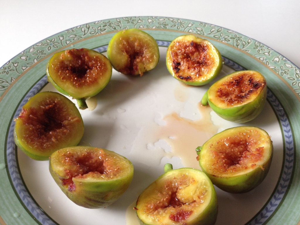 Figs braised in Rouse Hill honey